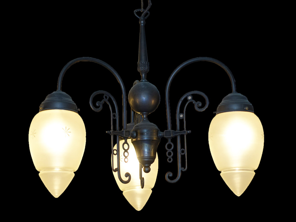 ドイツ 吊ランプ ３灯