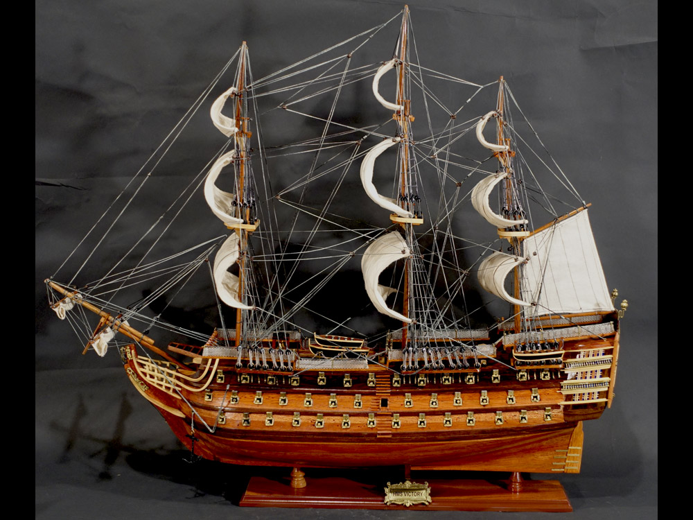 モデルシップ　「HMSヴィクトリー 1765 英国」 89cm